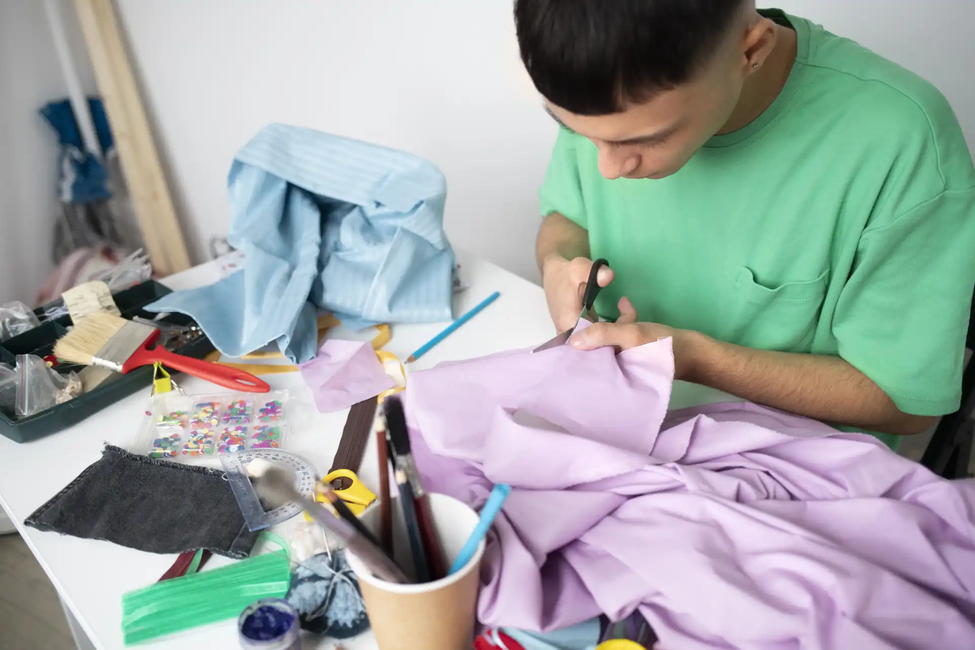 Home Industri Tekstil, Usaha Rumahan yang Menjahit Peluang Besar dari Kain