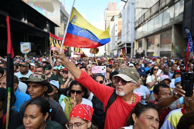 Venezuela Pimpin Inflasi Tertinggi Dunia, Harga Melonjak Ratusan Persen